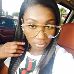 Meet your Posher, Shamica